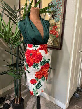 Pinup Couture Red White Green Floral Pencil Skirt XS